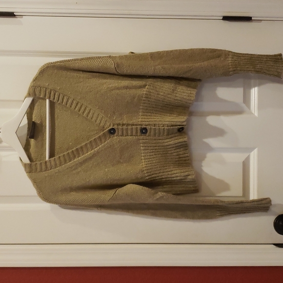 WOODEN SHIPS Beige 3 Button Cropped Cardigan Sweater sz S/M Women's Jumper - Picture 5 of 14